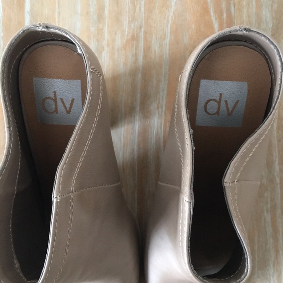 Dolce Vita DV Nude Peep Toe Block Heel Mules - Picture 6 of 7